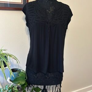 NWT DANIEL RAINN Crochet Detail Top